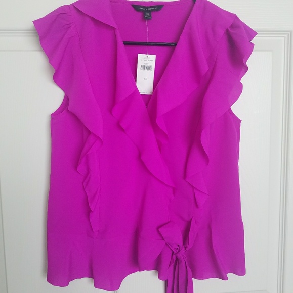 Banana Republic Tops - Banana Republic fuchsia ruffle sleeveless blouse